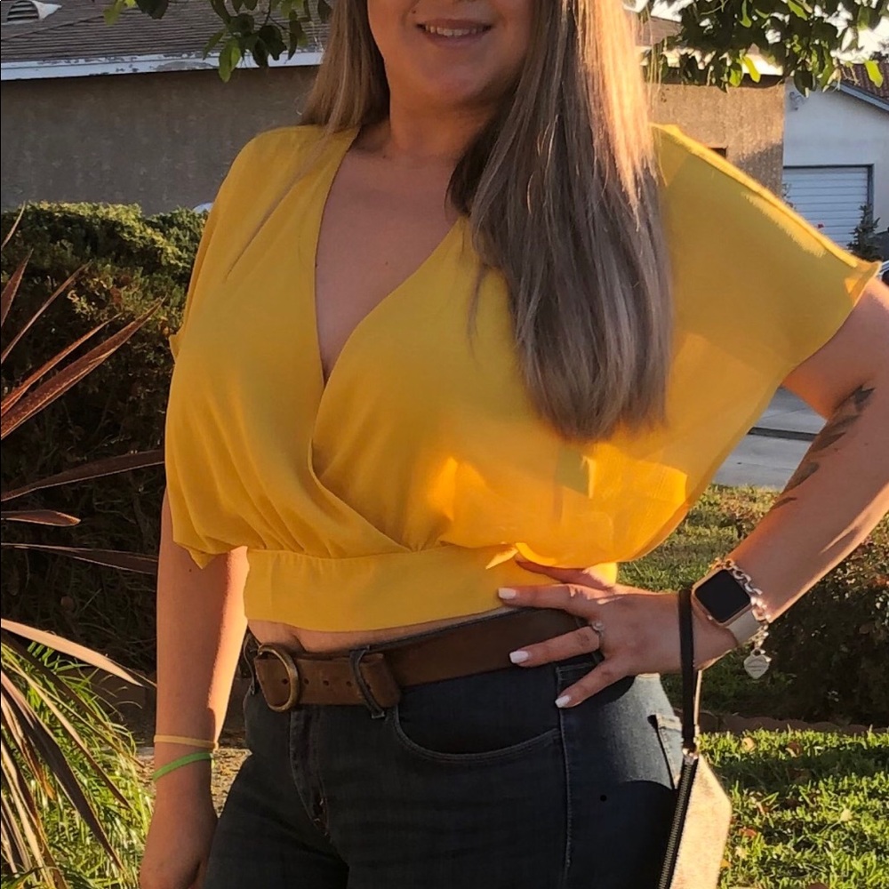 BEAUTIFUL JUNE TIE TOP!